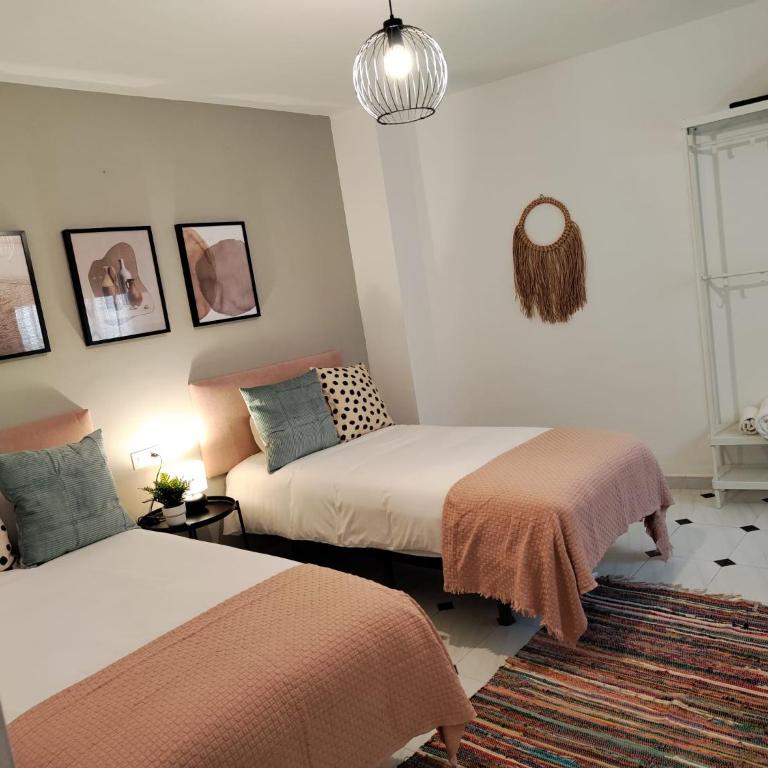 WintowinRentals Your Home Steps from the Center - Apartamento de 2 dormitorios - 17