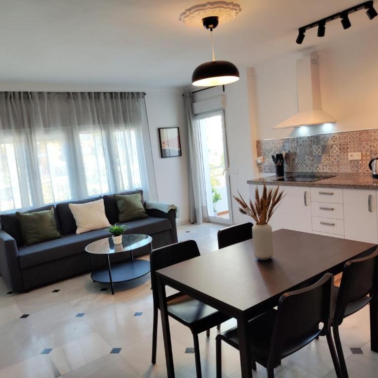 WintowinRentals Your Home Steps from the Center - Apartamento de 2 dormitorios - 7