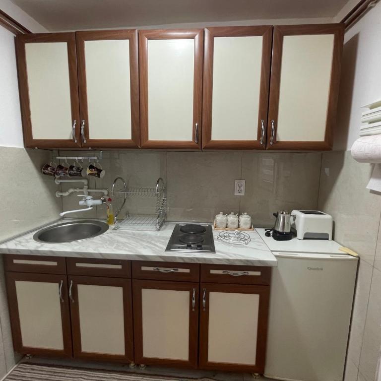 Lazin Apartman - Apartman sa 2 Spavaće Sobe - 3