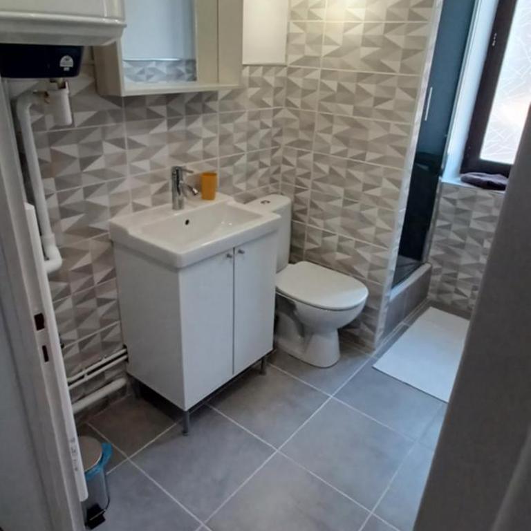 Logement centre ville wifi - Apartment mit 1 Schlafzimmer - 6