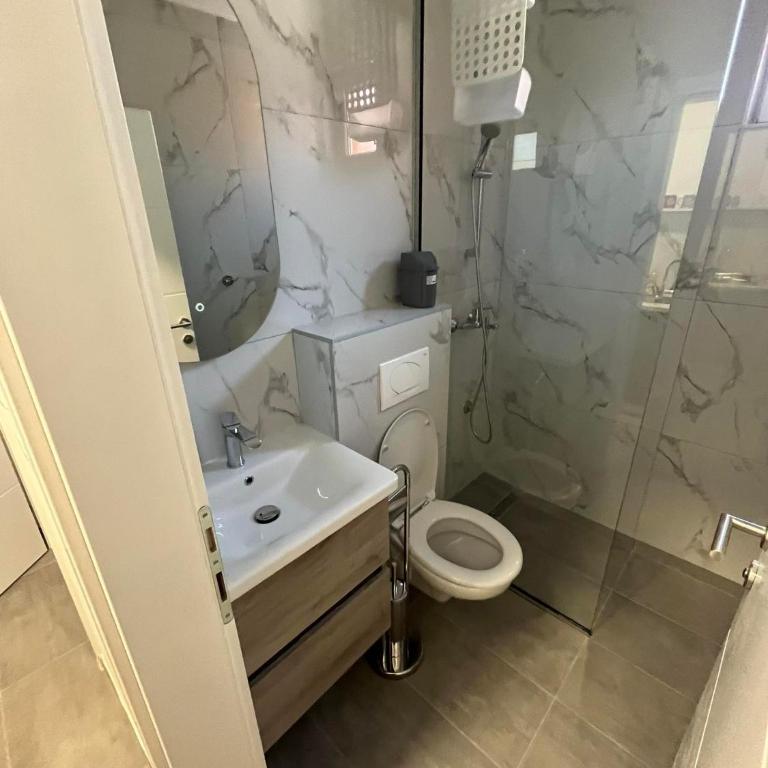 On Point - Apartment - 4