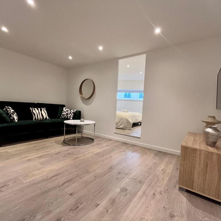 Suite Maël - Appartement 4 personnes - Check in h24 & Wifi - Apartment mit 1 Schlafzimmer - 2