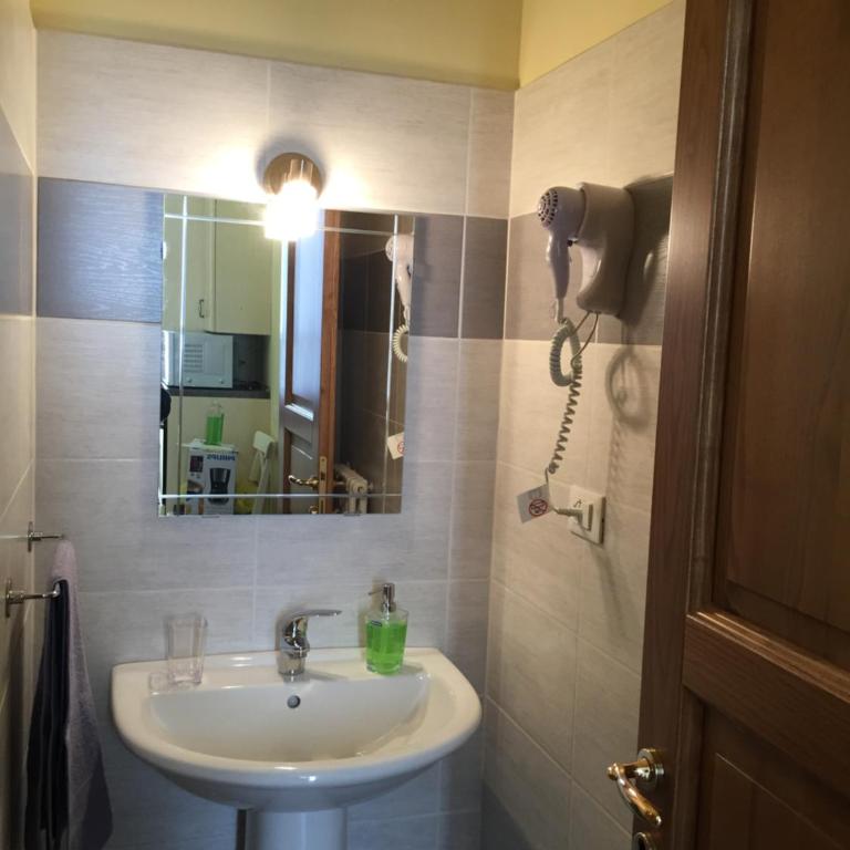 LA CASA DI ORSOLA - Double Room with Garden View - 14