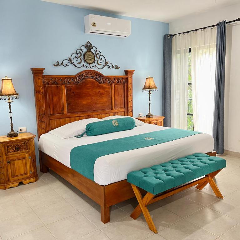 Hotel Fundadores - Habitación Deluxe con cama extragrande - 7