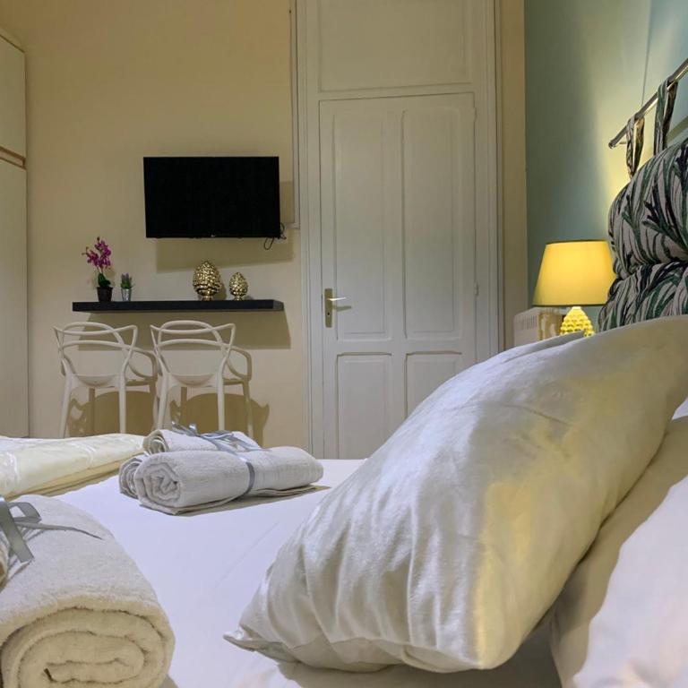 Alba e i Mori - Double Room with Shared Bathroom - 23