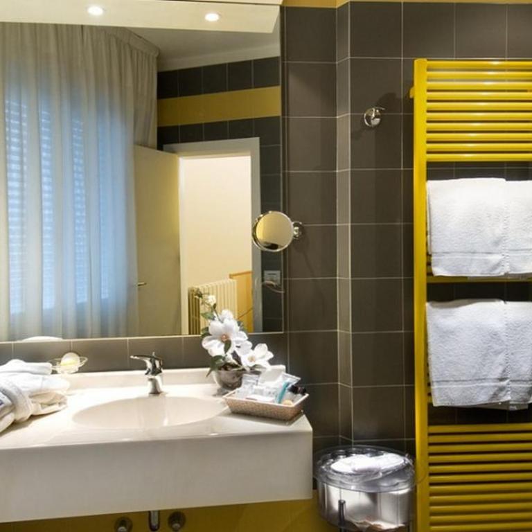 Hotel Sarti - Comfort Family Room - No Sea View - 3