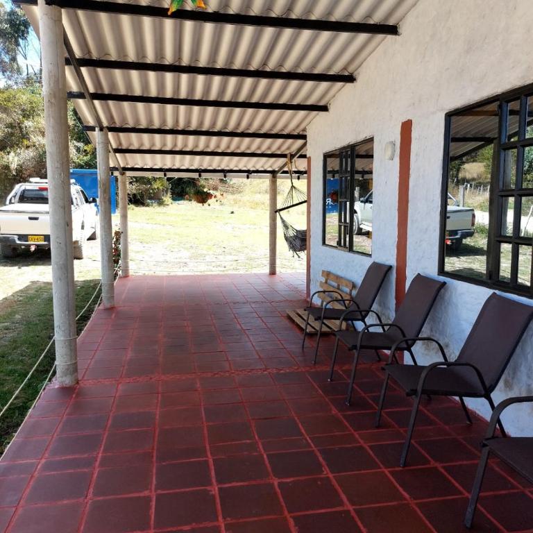Alojamiento campestre la cabaña - Casa de 4 dormitorios - 16