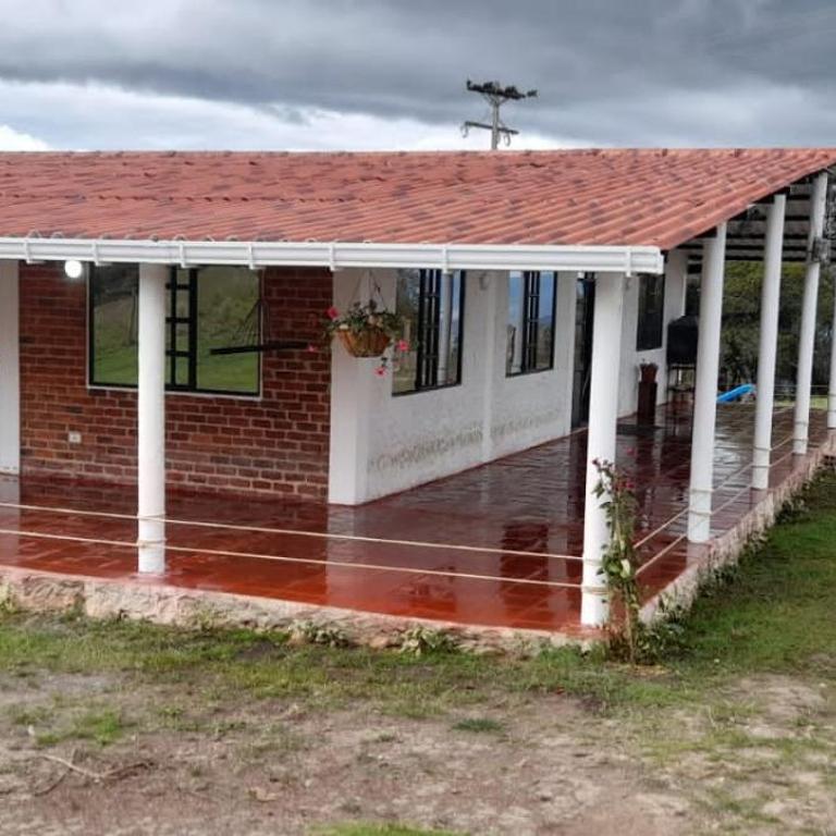 Alojamiento campestre la cabaña - Casa de 4 dormitorios - 18