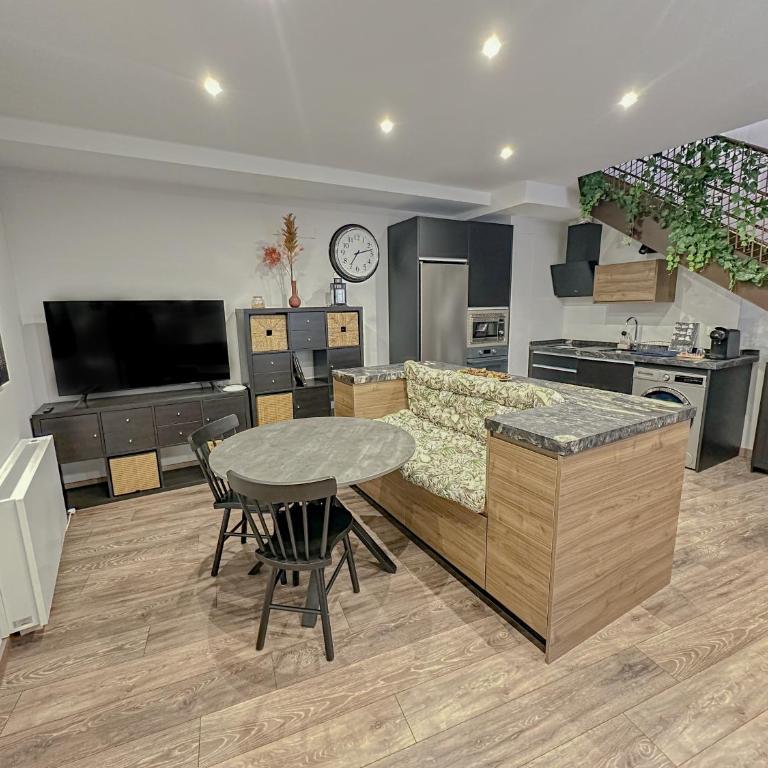 Apartamentos La Camelia - Duplex Apartment - 6