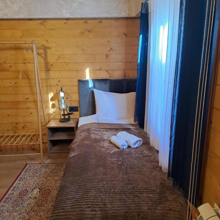 Rooms and apartmants Mirovic - Superior Trokrevetna Soba - 14