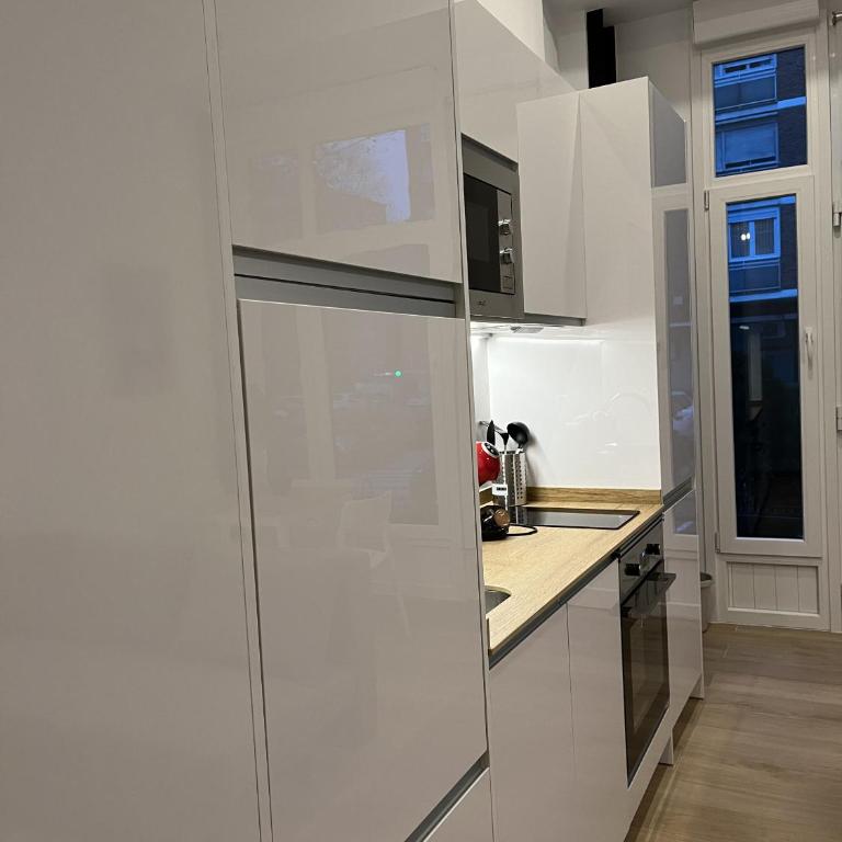 Moratalaz Apartments - One-Bedroom Apartment - 9