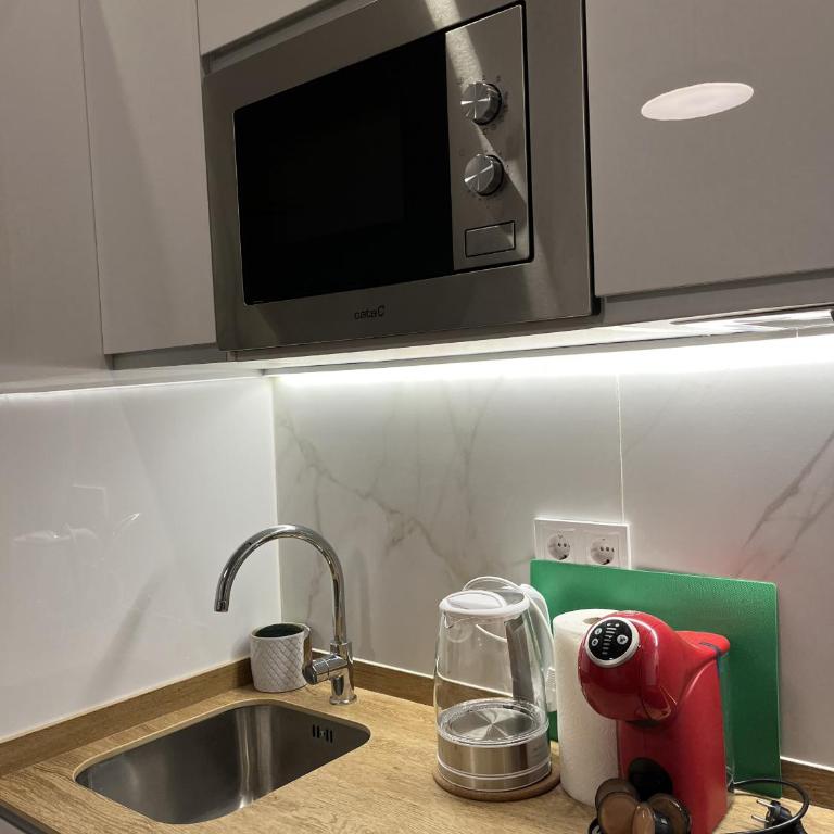 Moratalaz Apartments - One-Bedroom Apartment - 19