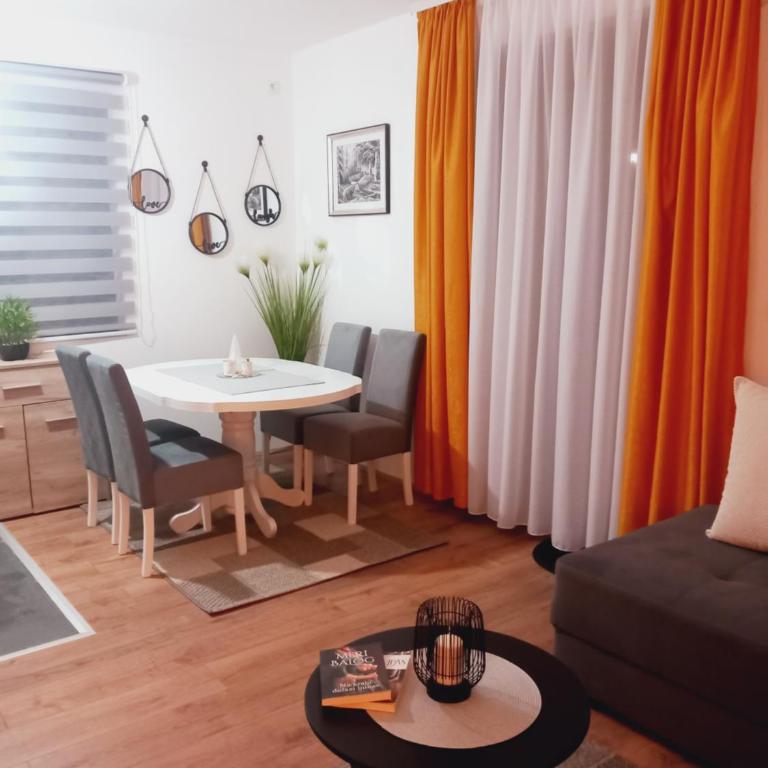 Viva Lux - Apartman sa 1 Spavaćom Sobom - 2