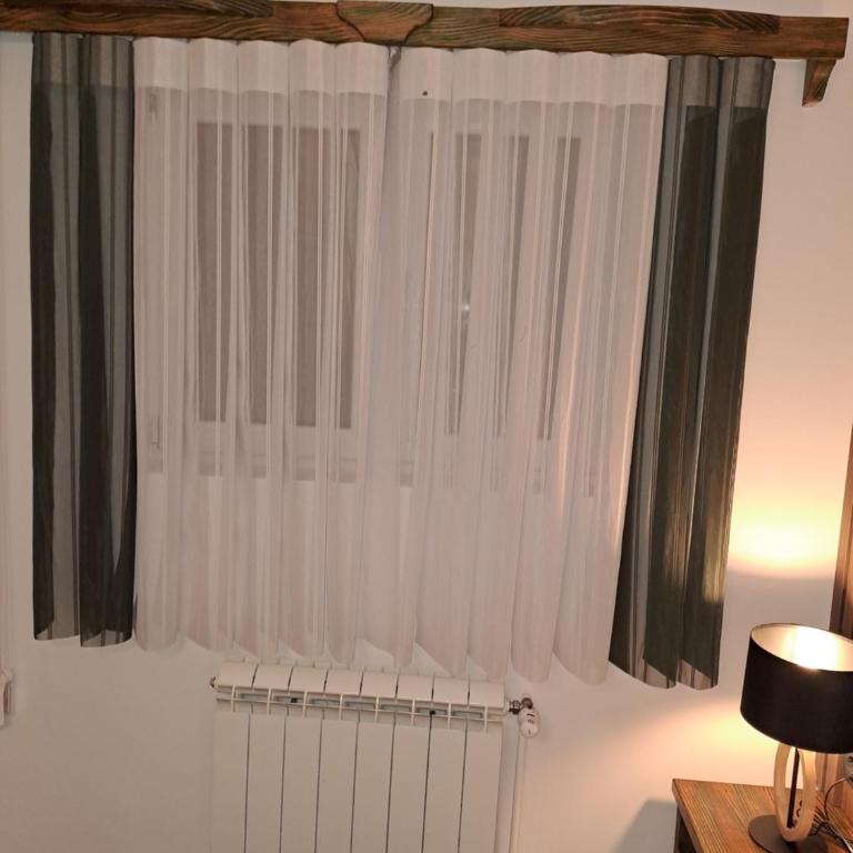 Rooms and apartmants Mirovic - Apartman sa 1 Spavaćom Sobom - 2
