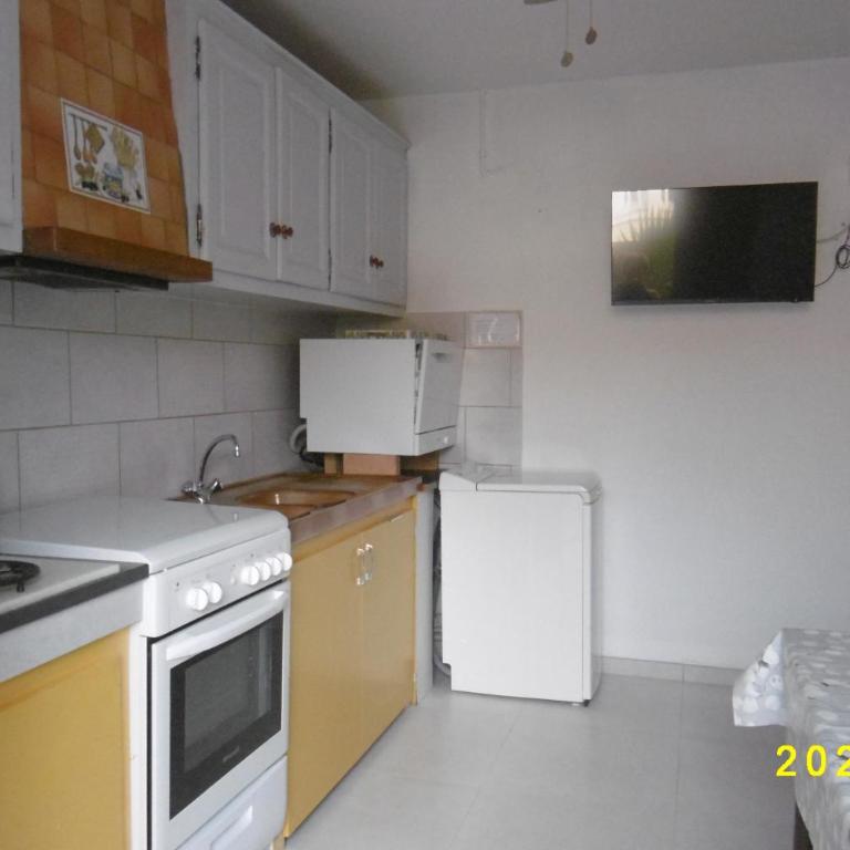 rez de chaussée studio climatisé dans villa - Apartment - Ground Floor - 10