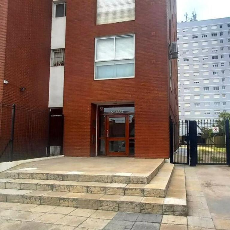 Depto. 3 ambientes, ideal familias, muy luminoso. - Apartamento de 2 dormitorios - 8