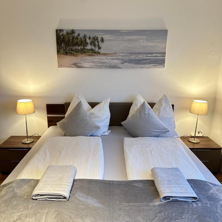 The Peaceful Garden Family Stay with Free Parking - Ferienhaus - 23