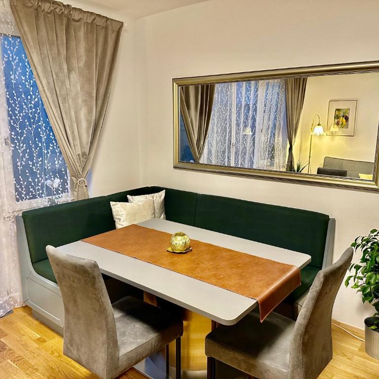 The Peaceful Garden Family Stay with Free Parking - Ferienhaus - 14