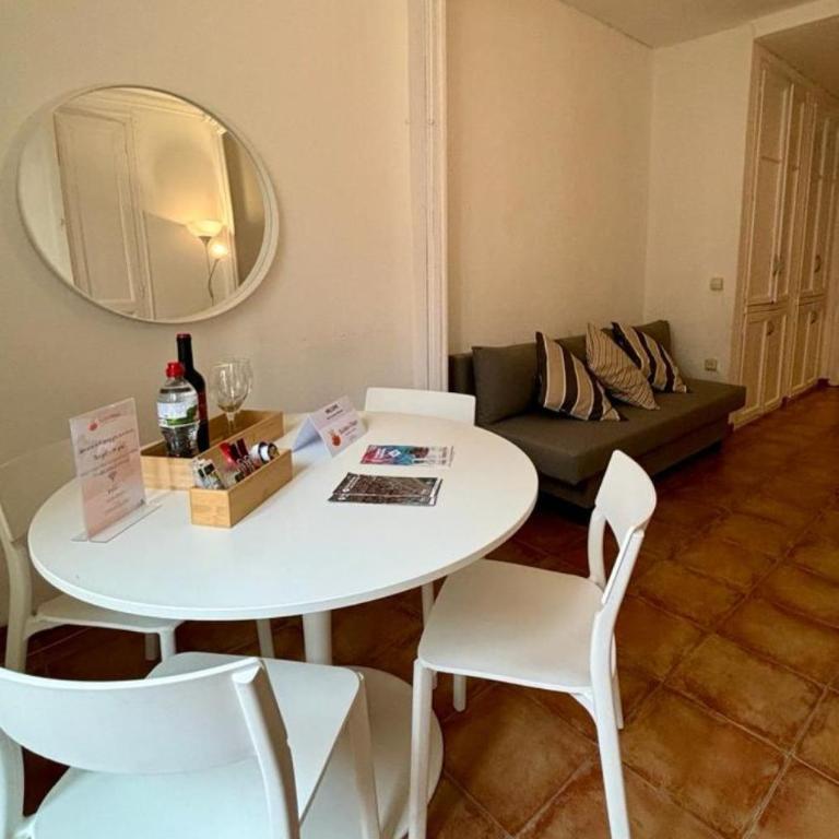 S4D Cozy Ploblesec - Two-Bedroom Apartment - 5