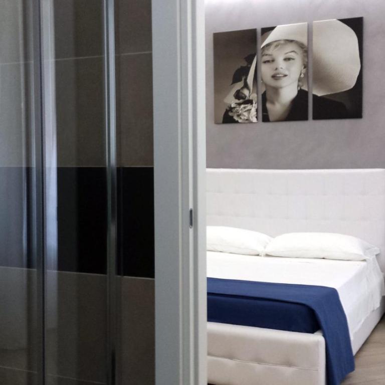 Domus Barberini - Camera Tripla Comfort con Doccia - 4