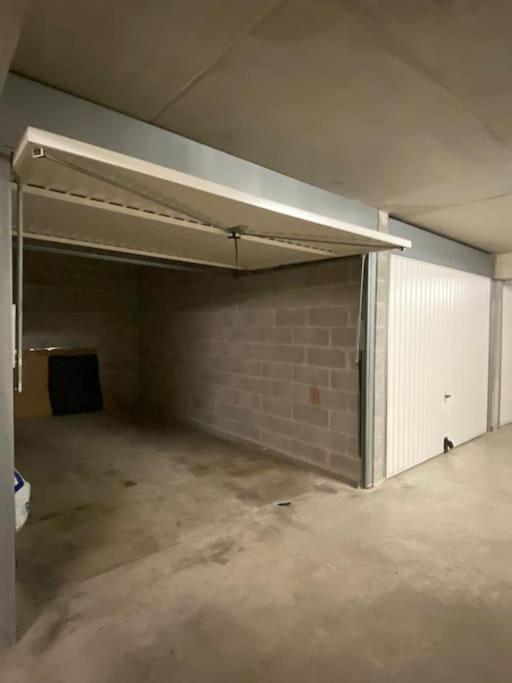 1,5 km plages Bel appartement calme Piscine Garage - Appartement avec Terrasse - 19