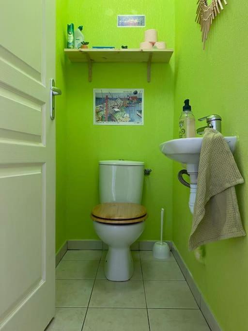 1,5 km plages Bel appartement calme Piscine Garage - Appartement avec Terrasse - 16
