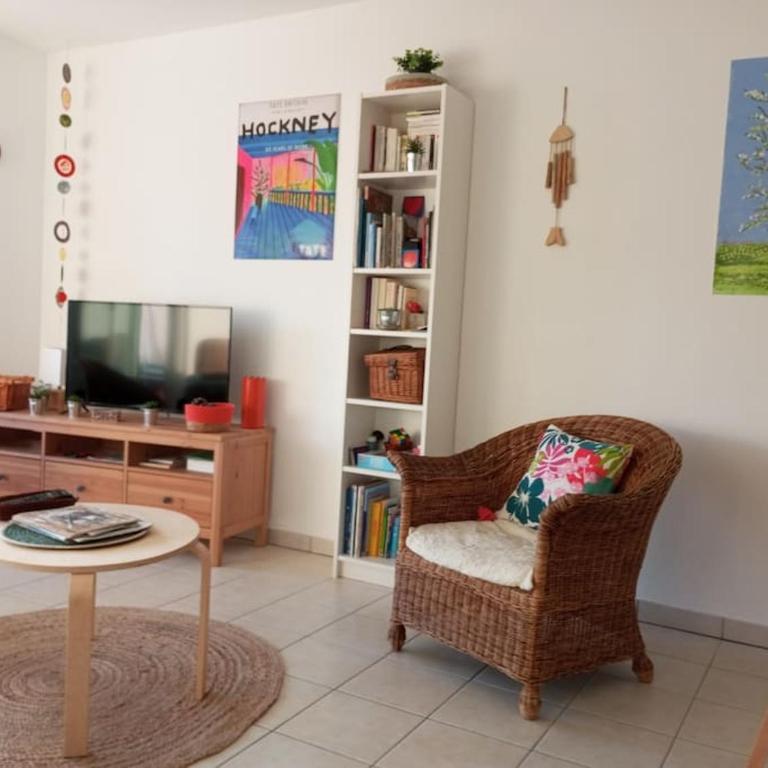 1,5 km plages Bel appartement calme Piscine Garage - Appartement avec Terrasse - 5