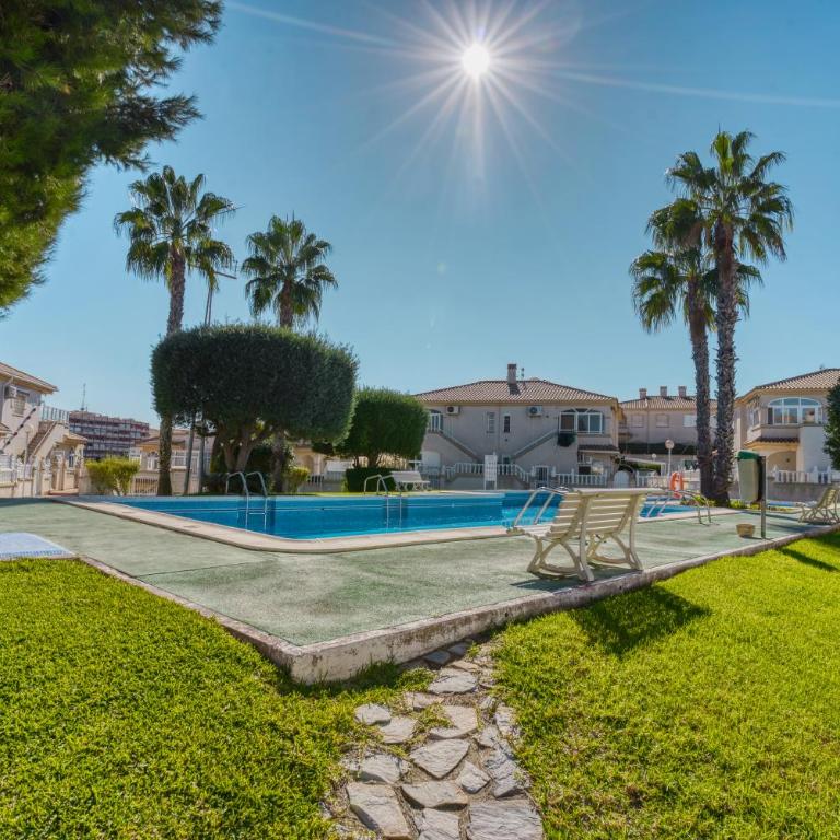 Sea view apartments, Torrevieja, La Mata - Three-Bedroom Apartment - 24