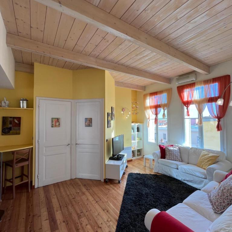 Maison RE- apartment in the center of Menton - Appartamento con 2 Camere da Letto - 10