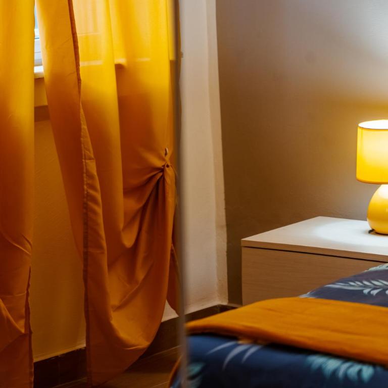 Casa R&R 5' a PIEDI dalla Torre! - Apartment - Ground Floor - 24