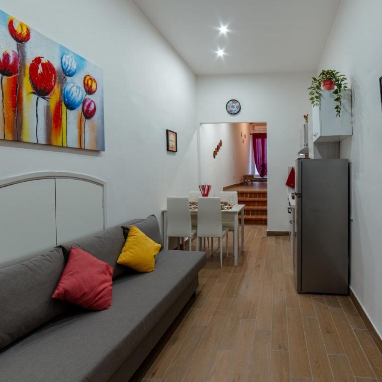 Casa R&R 5' a PIEDI dalla Torre! - Apartment - Ground Floor - 10