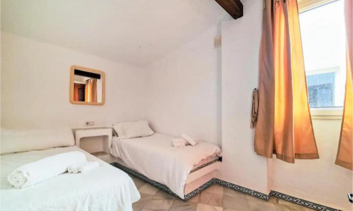 Apartamento dos habitaciones playa Torrevieja - Two-Bedroom Apartment - 8