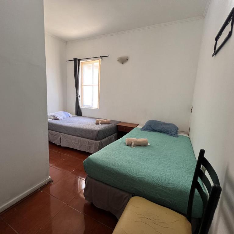 Hostal Arlegui - Viña Centro - Twin Room with Bathroom - 1