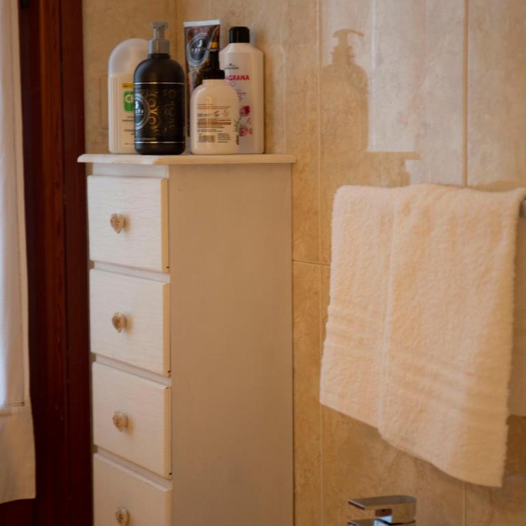 Casa Giuly - Two-Bedroom Apartment - 25
