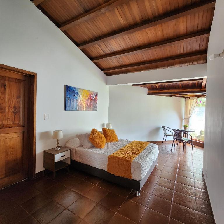 Rincón del colibrí/casa campestre/piscina/la vega - Casa de 6 dormitorios - 45
