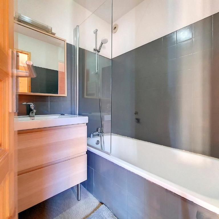 Chalet spacieux avec cheminée et WIFI au Levassay - FR-1-344-1202 - Chalet - 10