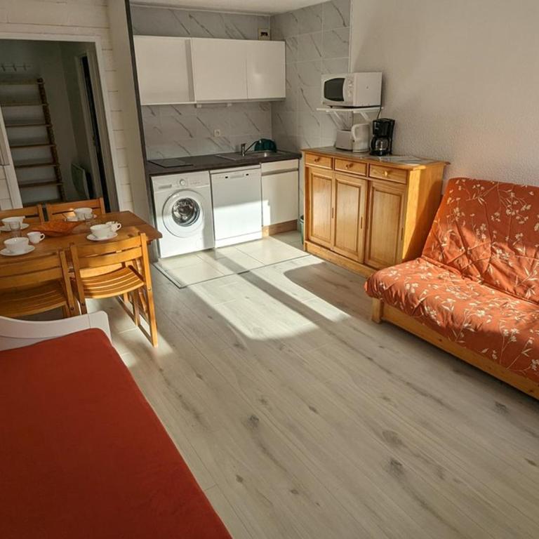 Maxi Studio 6 pers. - 50m des pistes, commerces, piscine, bowling, hammam, sauna - FR-1-262-186 - Appartement - 2