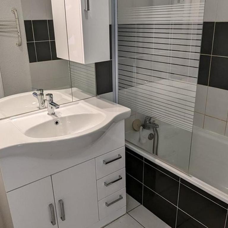 Maxi Studio 6 pers. - 50m des pistes, commerces, piscine, bowling, hammam, sauna - FR-1-262-186 - Appartement - 5