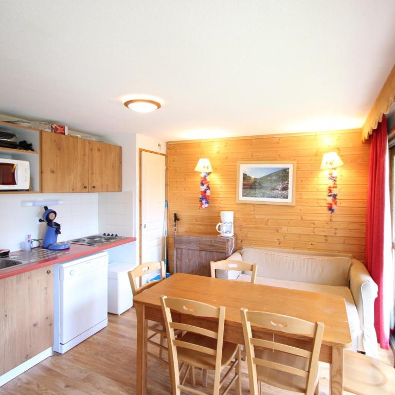 Appartement confortable proche des pistes à Chamrousse - FR-1-549-135 - Appartement - 10