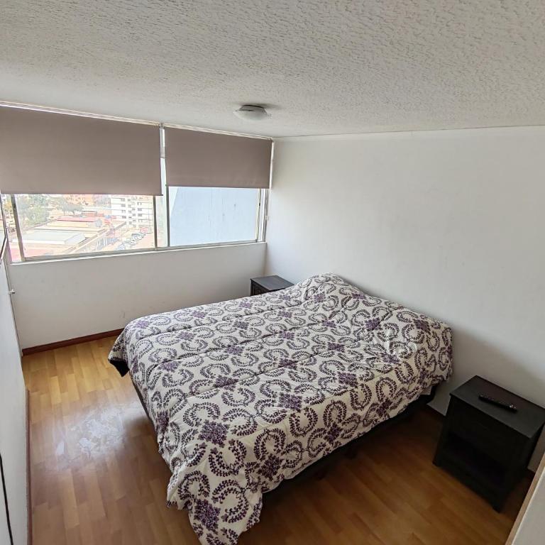 Amplio Departamento Central Piso 11 Frente Casino Luckia - Apartment - 5
