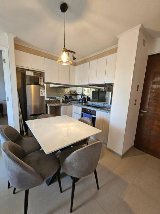 Bello Departamento - Two-Bedroom Apartment - 25