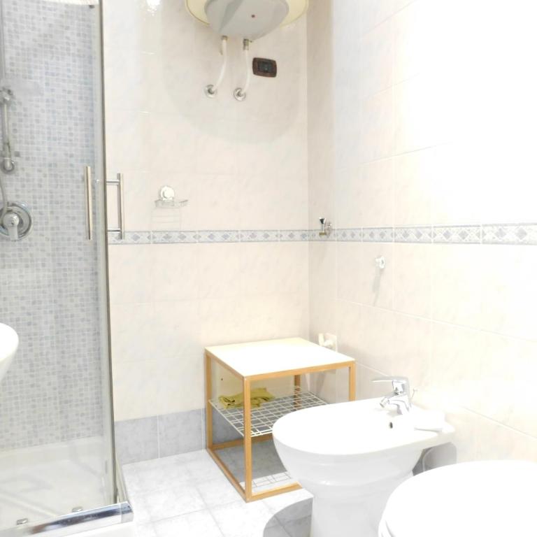 Piacevole appartamento Chiaia - Appartamento con 1 Camera da Letto - 18