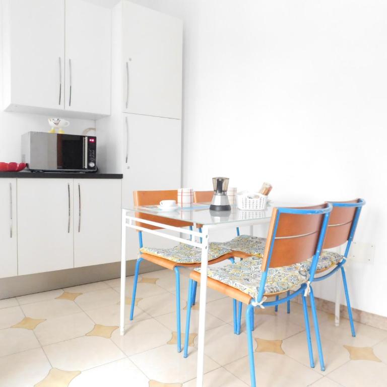 Piacevole appartamento Chiaia - Appartamento con 1 Camera da Letto - 22