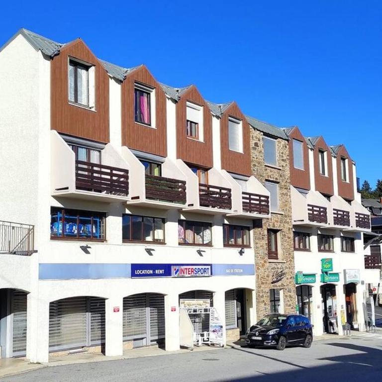 APPARTEMENT F3 2 chambres DUPLEX CENTRE-VILLE FONT-ROMEU - Appartement 2 Chambres - 4