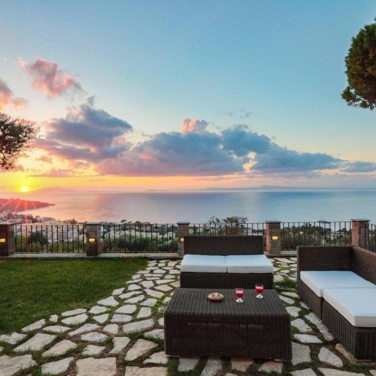 My Exclusive Italy - Luxury Villa with breathtaking Seaview, pool, BBQ - Villa con Piscina Privata - 2
