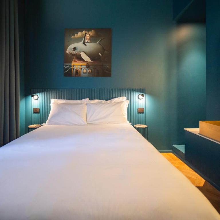 Fontana 16 Rooms - Deluxe Double Room with Balcony - 2