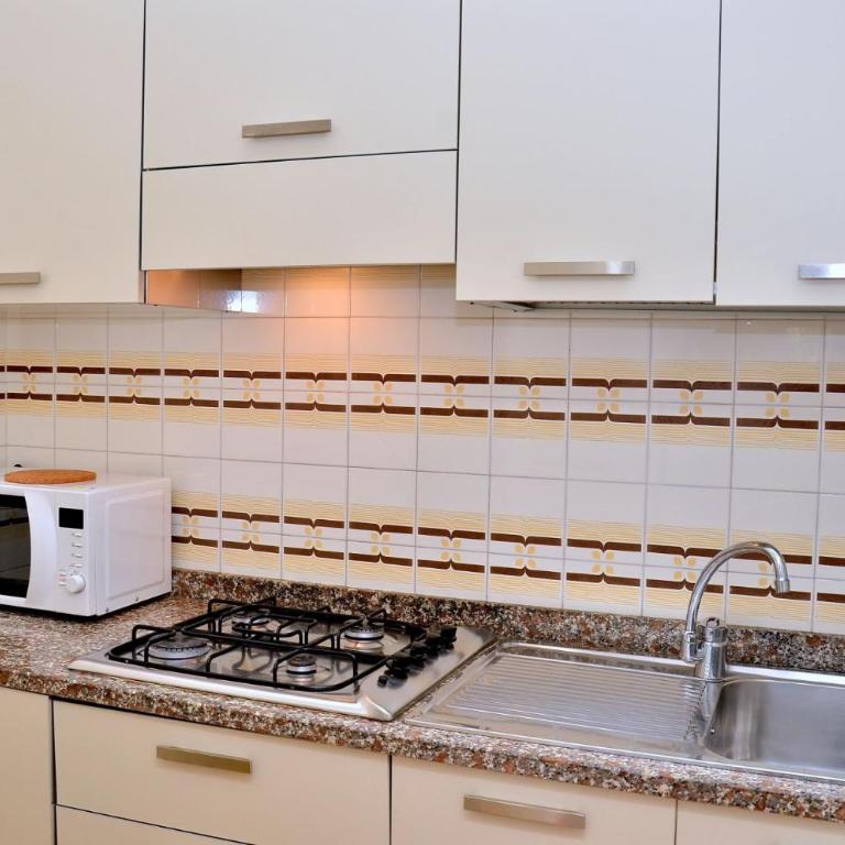 Lovely peaceful villa near the beach-Beahost - Villa - 7