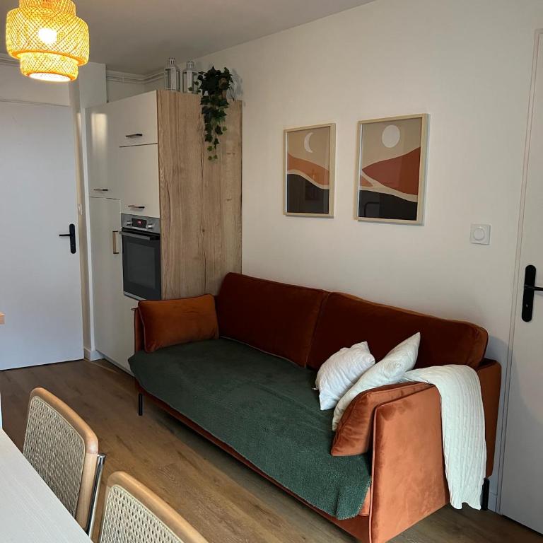 Sacaron24, T2 bis, centre Luchon, wifi, parking - Appartement 2 Chambres - 4