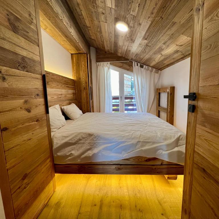 Attique - vue plongeante sur le lac de la Moubra - Apartment mit 1 Schlafzimmer - 3