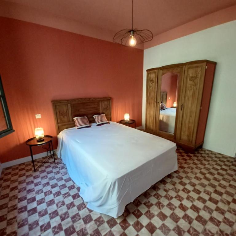 Domaine des 3 Cépages - Three-Bedroom Apartment - 10